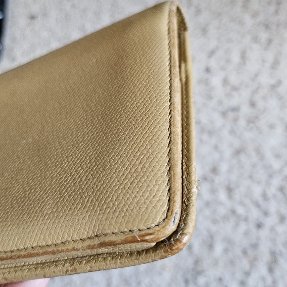 Chanel Tan Neutral Cream Beige Leather Long Flap Tan Wallet - Picture 6 of 15